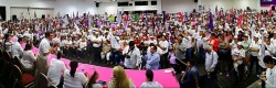 Miles de ciudadanos acuden al cierre de campaña de Cuén en el Sur del Estado.