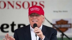 Trump reitera promesa de construir muro con México