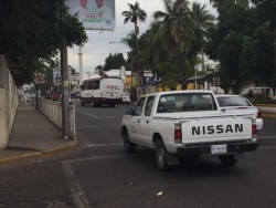 Carece de señalamientos viales la Primaria Ángel Flores