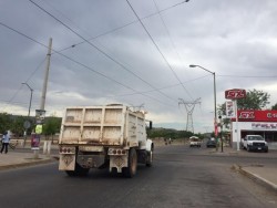 Cuidado, crucero peligroso por el Boulevard Agricultores