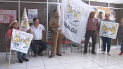Toman oficinas de SEDESOL.