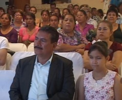 Red de Padres de niños con capacidades diferentes se reunen en Mazatlán.