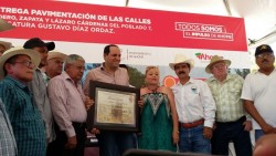 Líderes ejidales del Carrizo reconocen labor de Arturo Duarte
