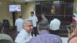 Recorre MALOVA nuevo Centro de Justicia Penal