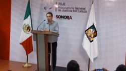 Suspende PGJE a agentes encargados de traslado de reo