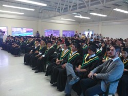 Se gradúan bachilleres del Colegio Andes.