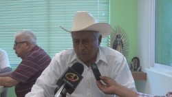 Ante el acoso de la CTM , productores solicitan transportar sus cosechas