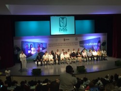 Alrededor de 7 millones de estudiantes de nivel medio y superior tendrán IMSS