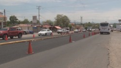 Inician trabajos de reencarpetado por la carretera a Sanalona