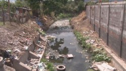 Sigue sucio el arroyo en Villa Satélite