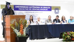Egresan nuevos profesionistas de la Facultad de Ciencias Sociales de la UAS