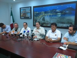 Implentan dependencias acciones conjuntas de atención a turistas.