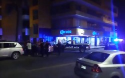Balean a maestro en Olas Altas, muere en el hospital.