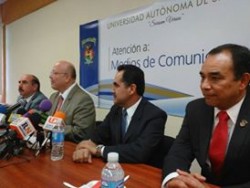 Casi 40 mil estudiantes ingresan a escuelas de la UAS.