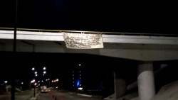 Colocan narco mantas en Guaymas