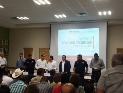 Participaron cajemenses en entrega de armas