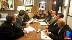 Contempla Pavlovich reducir salario de altos funcionarios