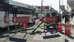Rehabilitan drenaje sanitario en el centro.