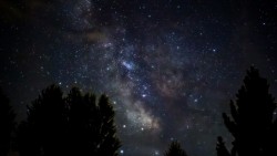 Científicos predicen cuándo una lluvia de asteroides podría acabar con la Tierra