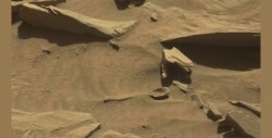 NASA encuentra ¡una cuchara! en superficie de Marte