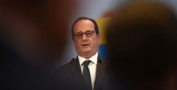 Disparan arma durante discurso de Hollande
