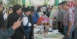 Muestran alumnos de Campoy diversas culturas del País