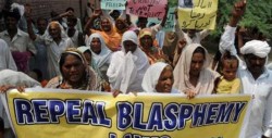 Pakistán pide a Facebook y Twitter ayuda contra "blasfemias"