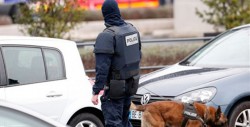 Soldados abaten a hombre que disparó en el aeropuerto de Francia