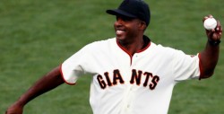 El histórico Barry Bonds regresa a los Gigantes