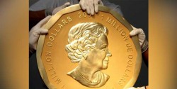 Roban de museo moneda gitantesca de oro