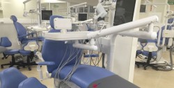 Entregan equipo a la Facultad de Odontología