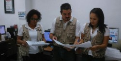 Quieren que todos tengan servicios médicos
