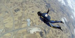 Paracaidista mexicano que intentaba romper récord muere durante ensayo
