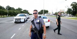 Tiroteo en centro comercial de Florida deja un muerto