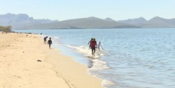 Invitan a mantener las playas limpias