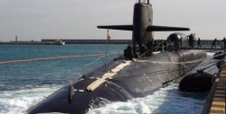 Arriba submarino nuclear de EU a costas de Corea del Sur
