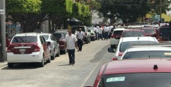 Deben mejorar comportamiento de taxistas y Uber