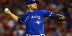 Marco Estrada consigue su primera victoria de la Temporada