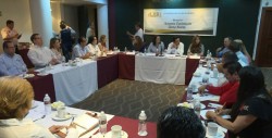 Buscan propuestas para reformar ley de turismo en Sinaloa