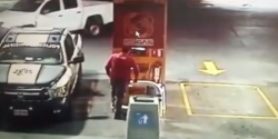 #Video Sicarios asesinan a policías cuando cargaban gasolina