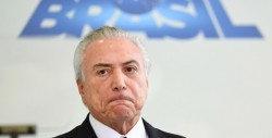 Brasileños piden destitución de Temer