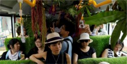 El autobús lleno de plantas que encanta a los pasajeros  en Taiwán