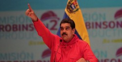 Aumentan 50% salario mínimo en Venezuela