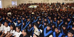 Se gradúan de la preparatoria Rubén Jaramillo