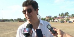 Oficialía mayor no permitirá competencia desleal