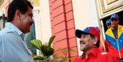 "Somos chavistas hasta la muerte"; El polémico mensaje de Maradona a Maduro