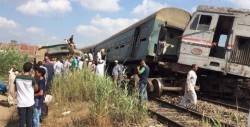 Al menos 36 muertos y 120 heridos deja choque de trenes en Egipto