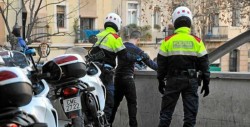 Policías fueron atropellados por otra furgoneta en Barcelona