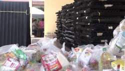 Reciben apoyos familias de la zona rural