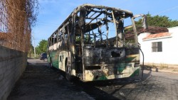 Arde en llamas camión estacionado en Los Platinos